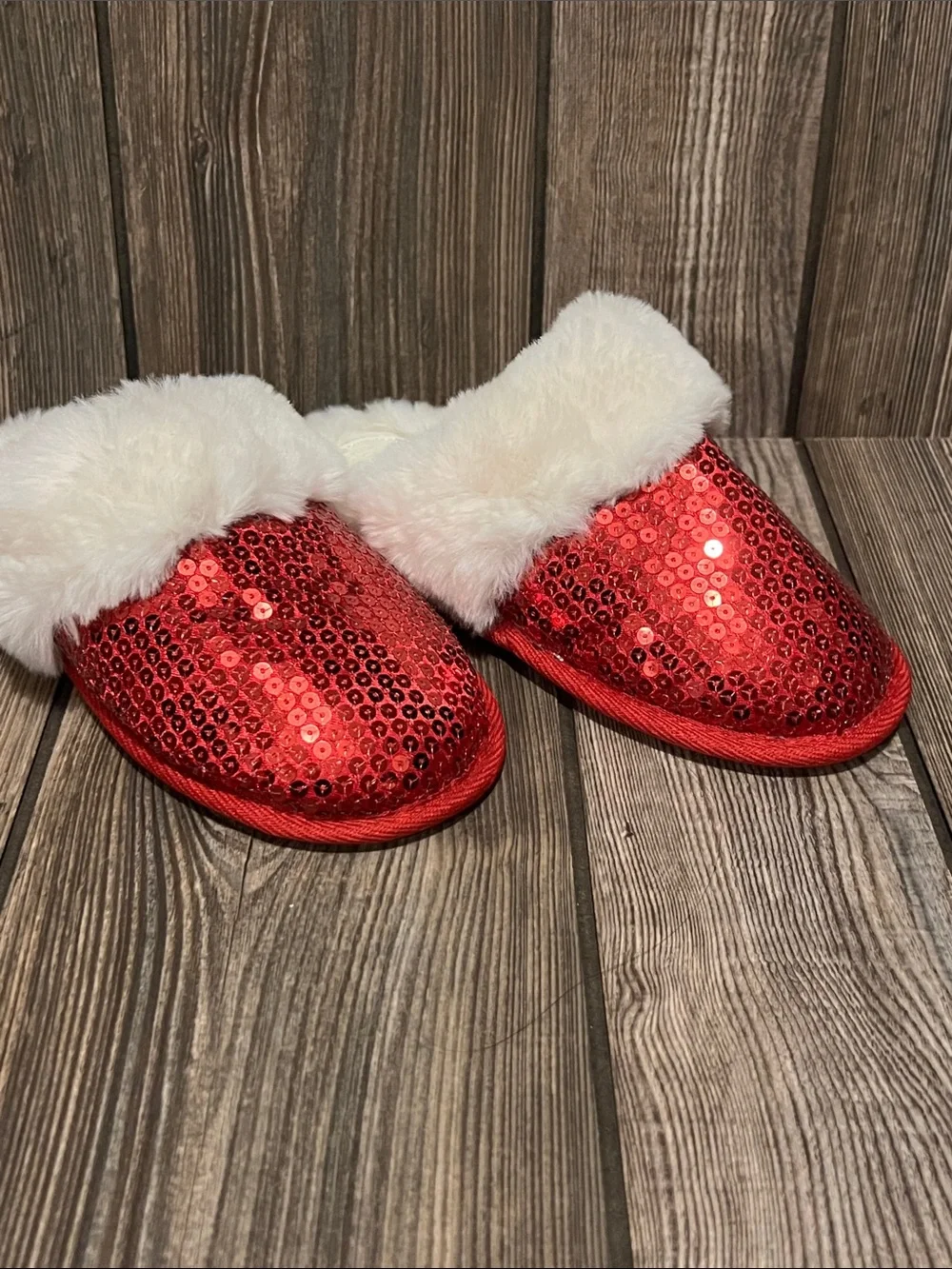 Cat & Jack Red Sequin Kids Slippers with White Faux Fur Cuff